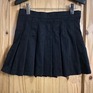 Elegant Black Mini Skirt